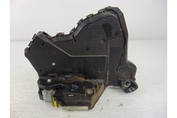 Cerradura puerta delantera izquierda, Toyota Avensis Cross Sport (T27) Advance 2011