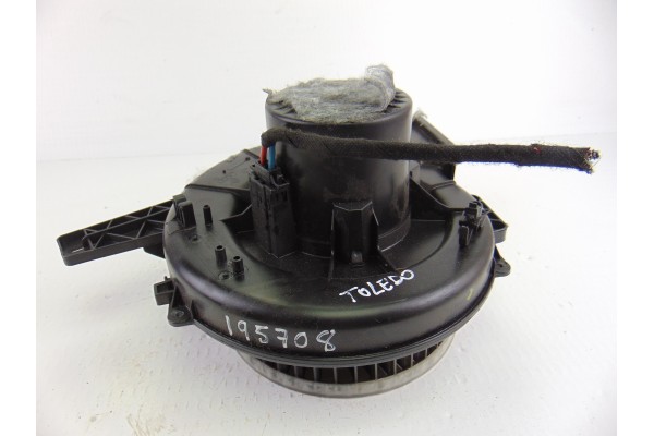 Motor calefaccion, Seat Toledo (KG3) Reference 2014, 6R1819015