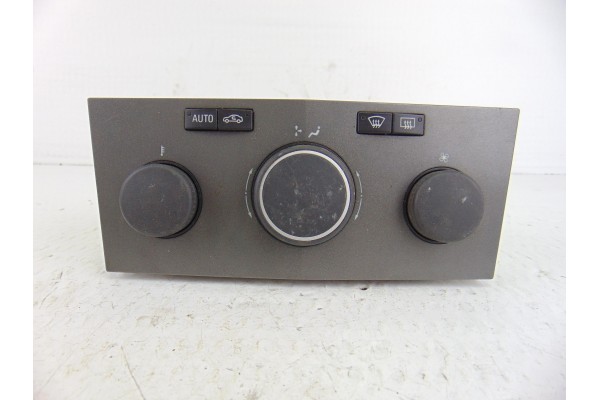 Mando climatizador, Opel Astra H Berlina Sport 2005, 13122963