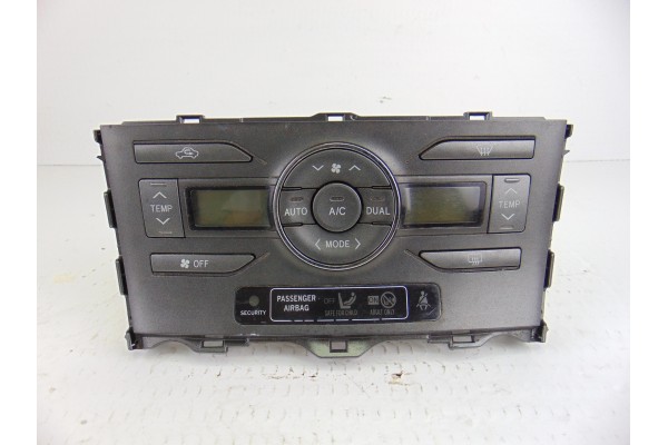 Mando climatizador, Toyota Auris (E15) Luna 2008, 55900-02220
