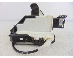 Cerradura puerta trasera derecha, Peugeot 3008 Confort 2009, 732295