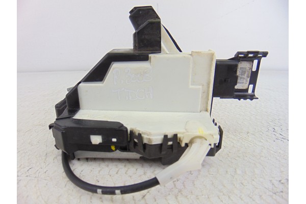 Cerradura puerta trasera derecha, Peugeot 3008 Confort 2009, 732295