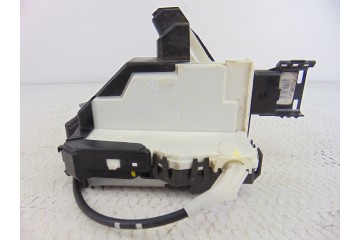 Cerradura puerta trasera derecha, Peugeot 3008 Confort 2009, 732295