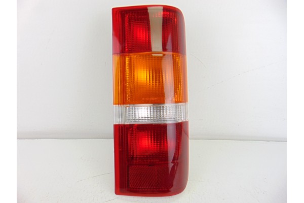 Piloto trasero derecho, Ford Transit Furgón (CY/DY)(1986) Ft 100 1988
