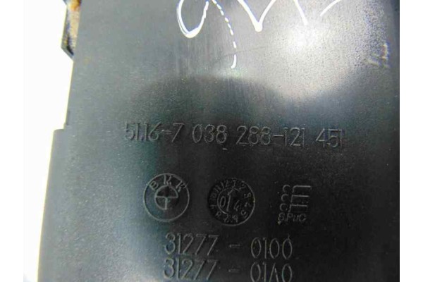 7038288 CONSOLA CENTRAL BMW SERIE 3 BERLINA (E46)