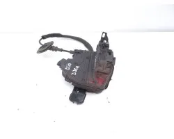 Cerradura puerta delantera derecha, Renault Clio Iv Dynamique 2014, 805024563R