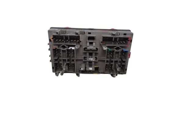 Caja reles / fusibles, Citroen Xsara Coupe 1.9 Td Sx 1998, 9637687480