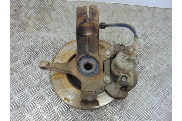 MANGUETA DELANTERA IZQUIERDA FORD FOCUS BERLINA (CAP)