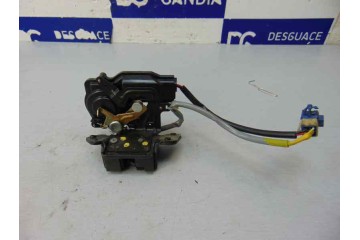 Cerradura maletero / porton, Toyota Corolla Verso (R1) 2.0 D-4D Sol 2004