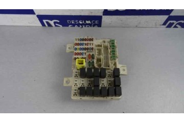 Caja reles / fusibles, Mitsubishi Colt CZ3 Berl. 3 (Z30) 1.5 DI-D Instyle 2007, 8637A171