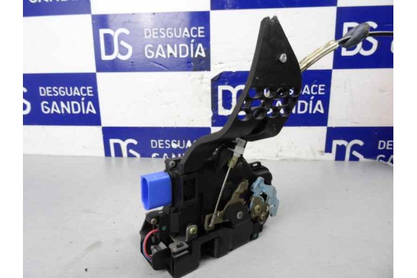 Cerradura puerta delantera derecha, Volkswagen Touareg (7LA) Tdi V6 2006, 3D1837016