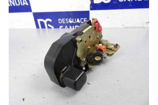 Cerradura puerta trasera izquierda, Jeep Cherokee (Kj) 2.5 CRD Básico 2002