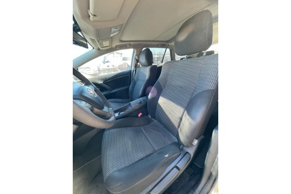 TOYOTA AVENSIS CROSS SPORT (T27) Advance