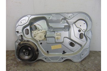 Elevalunas delantero derecho, Ford Focus Berlina (Cap) Trend 2005