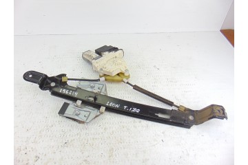 Elevalunas trasero izquierdo, Seat Leon (1P1) Reference 2006