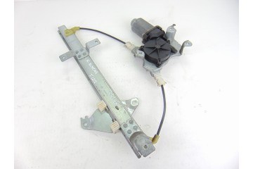 Elevalunas trasero izquierdo, Nissan Almera Tino (V10M) Acenta 2004