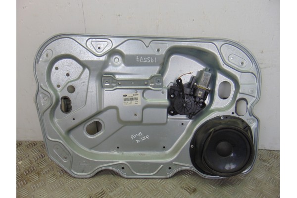 Elevalunas delantero izquierdo, Ford Focus Berlina (CB4) Trend 2009