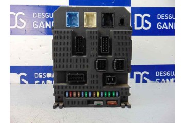 Caja reles / fusibles, Peugeot 207 X-Line 2006, 9659285580