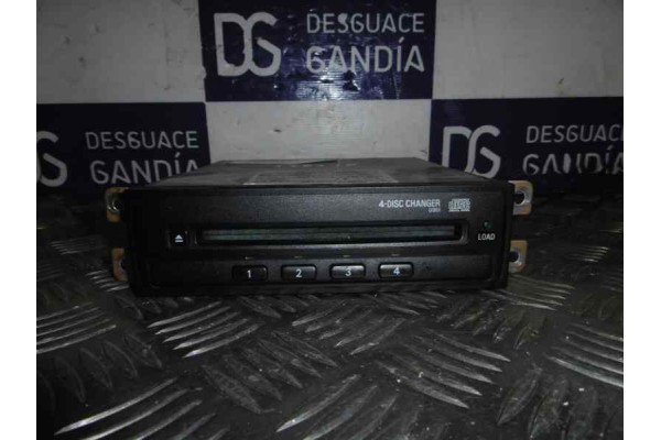 Sistema audio / radio cd, Mitsubishi Montero (V60/V70) 3.2 DI-D Avance (5-ptas.) 2003, MZ312395