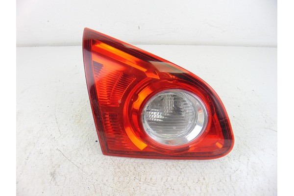 Piloto trasero izquierdo interior, Nissan Qashqai (J10) Tekna Sport 2009