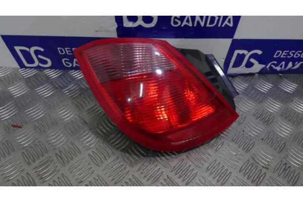Piloto trasero derecho, Mitsubishi Colt CZ3 Berl. 3 (Z30) 1.5 DI-D Instyle 2007