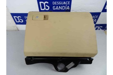 Guantera, Volkswagen Passat Berlina (3C2) Highline 2008