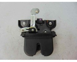Cerradura maletero / porton, Audi A3 (8L) 1.6 Ambiente 2002