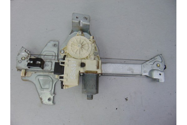 Elevalunas trasero derecho, Citroen C4 Berlina Sx 2005