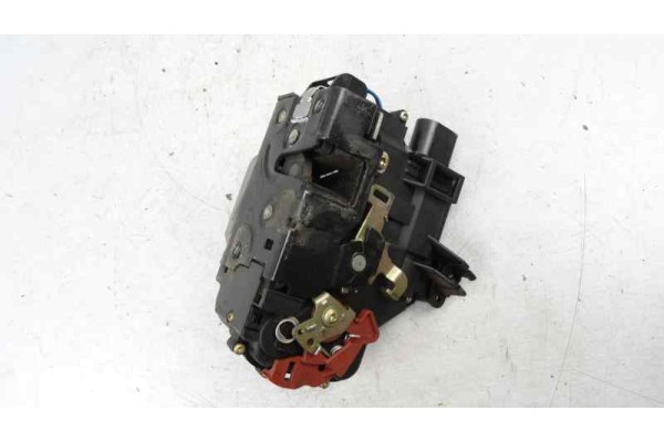 Cerradura puerta delantera derecha, Audi A4 Avant (8E) 2.5 TDI (120kW) 2003, 8E1837016C