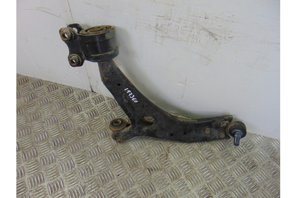 Brazo suspension inferior delantero izquierdo, Volvo V50 Familiar D4 Kinetic 2011