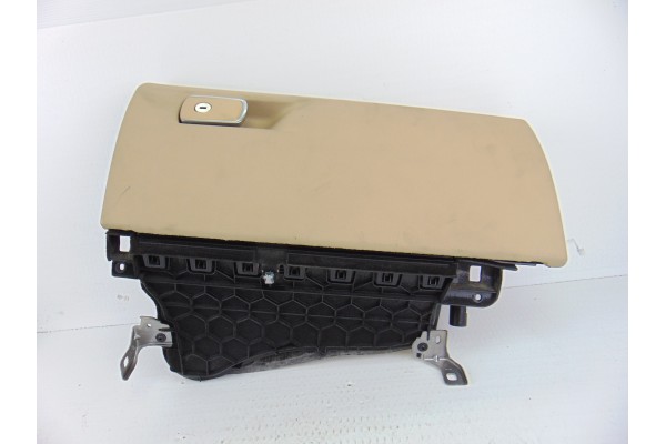 Guantera, Bmw Serie 3 Touring (F31) 318d 2014