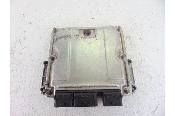 Centralita motor uce, Citroen Xsara Picasso 2.0 HDi Satisfaction 2003, 9647693180