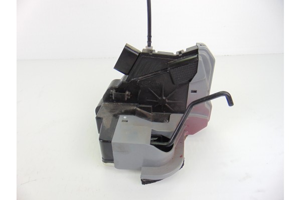 Cerradura puerta trasera izquierda, Hyundai I20 (Gb) Classic 2015, 81410-C8020