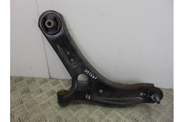 Brazo suspension inferior delantero izquierdo, Hyundai I20 (Gb) Classic 2015