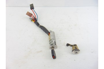 Antirrobo / llave contacto, Peugeot Partner (S1)(07.1996) Combispace 1999