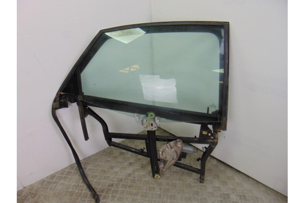 Elevalunas trasero derecho, Audi A6 Berlina (4B2) 2.8 Quattro 2000, 4B0839398B