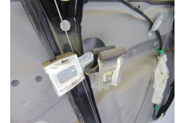 A1697203079 ELEVALUNAS DELANTERO DERECHO MERCEDES-BENZ CLASE A (BM 169)