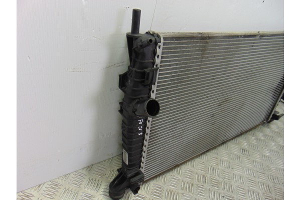 Radiador agua, Ford Focus Berlina (CB4) Trend 2009, 3M5H8005TL