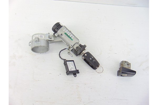 Antirrobo / llave contacto, Opel Insignia Berlina Cosmo 2010