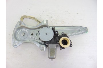 Elevalunas trasero izquierdo, Toyota Avensis Cross Sport (T27) Advance 2011, 85701-02010