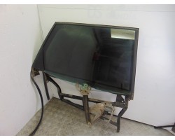 Elevalunas trasero derecho, Audi A6 Avant (4B5) 3.0 2002