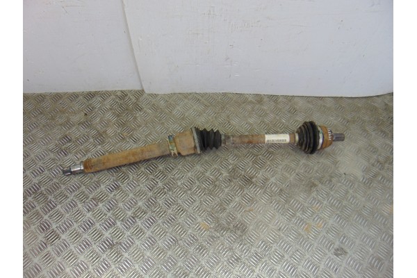 Transmision delantera derecha, Ford Focus Berlina (Cap) Trend 2005, 3M51-3B436-BAD