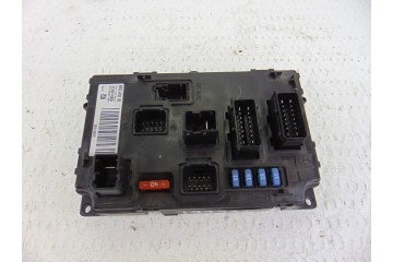Caja reles / fusibles, Peugeot 407 ST Sport 2005, 9656148080