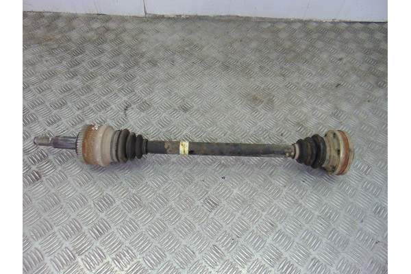 Transmision trasera derecha, Ssangyong Rodius Xdi Limited AWD 2006