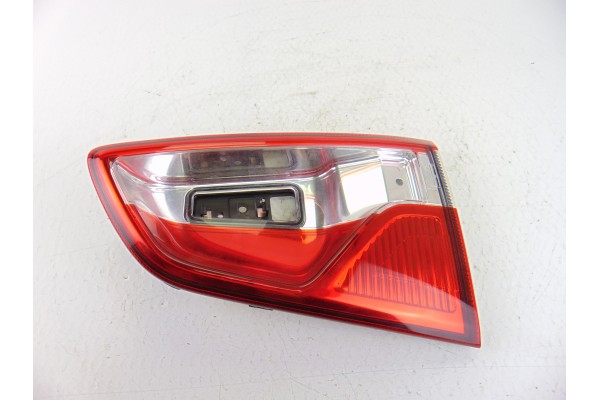 Piloto trasero derecho interior, Ford Ecosport (CR6) Trend 2018, CN1513A602CB