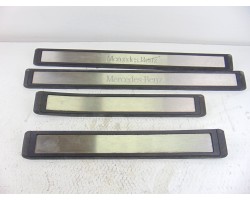 Moldura, Mercedes-benz Clase e (Bm 211) Berlina E 320 Cdi (211.022) 2007