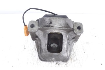 Soporte motor, Audi A5 Coupe (8T) 2.7 Tdi 2008, 8K0199381