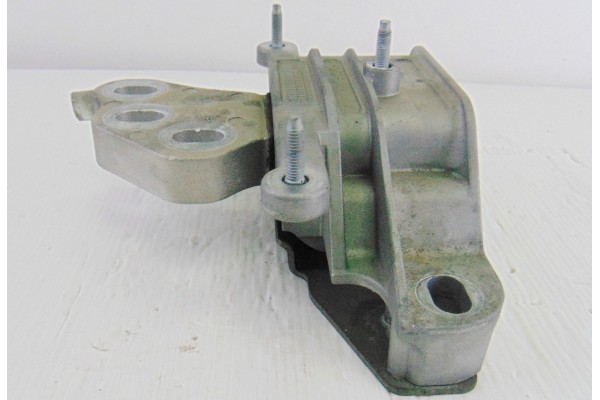 Soporte motor izquierdo, Ford Puma Hybrid ST-Line 2021, L1BG7M121BB