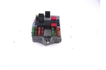 Caja reles / fusibles, Alfa Romeo Gt (125) 2.0 JTS 16V Progression 2004, 51742419