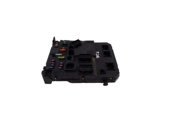 Caja reles / fusibles, Peugeot 206 Xs 2004, 9652474780